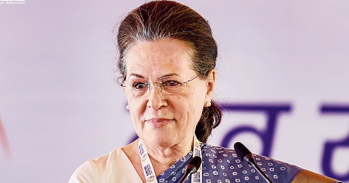 Sonia Gandhi seeks written report over Rajasthan crisis from Maken, Kharge